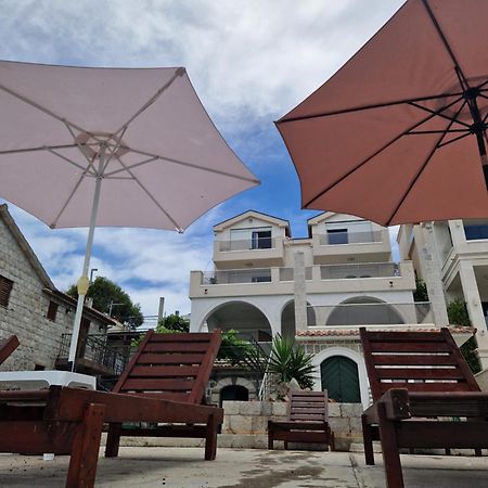 Franovic Apartments Tivat Eksteriør billede