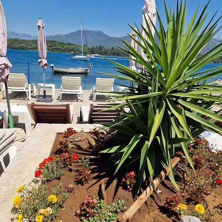 Franovic Apartments Tivat Eksteriør billede