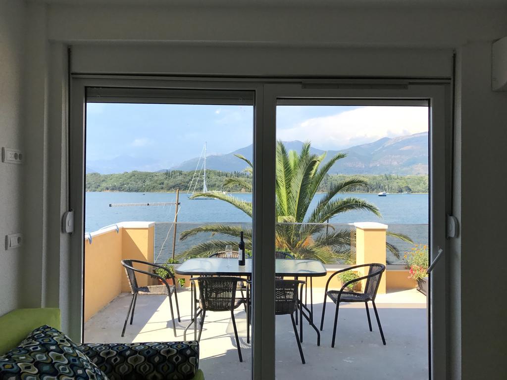 Franovic Apartments Tivat Eksteriør billede
