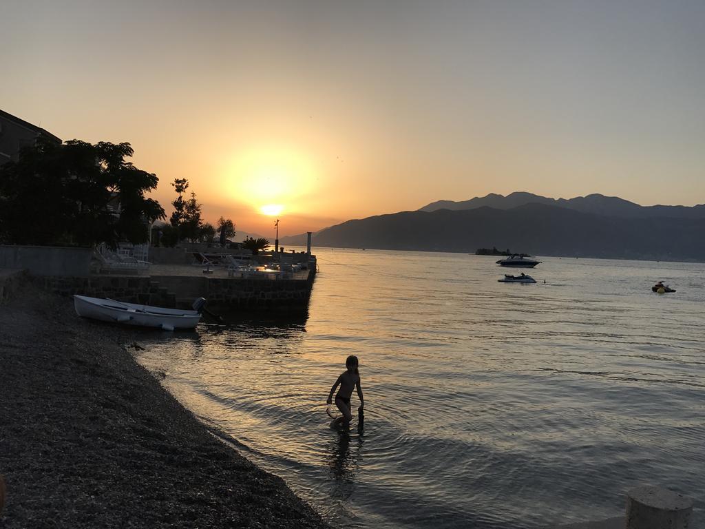 Franovic Apartments Tivat Eksteriør billede