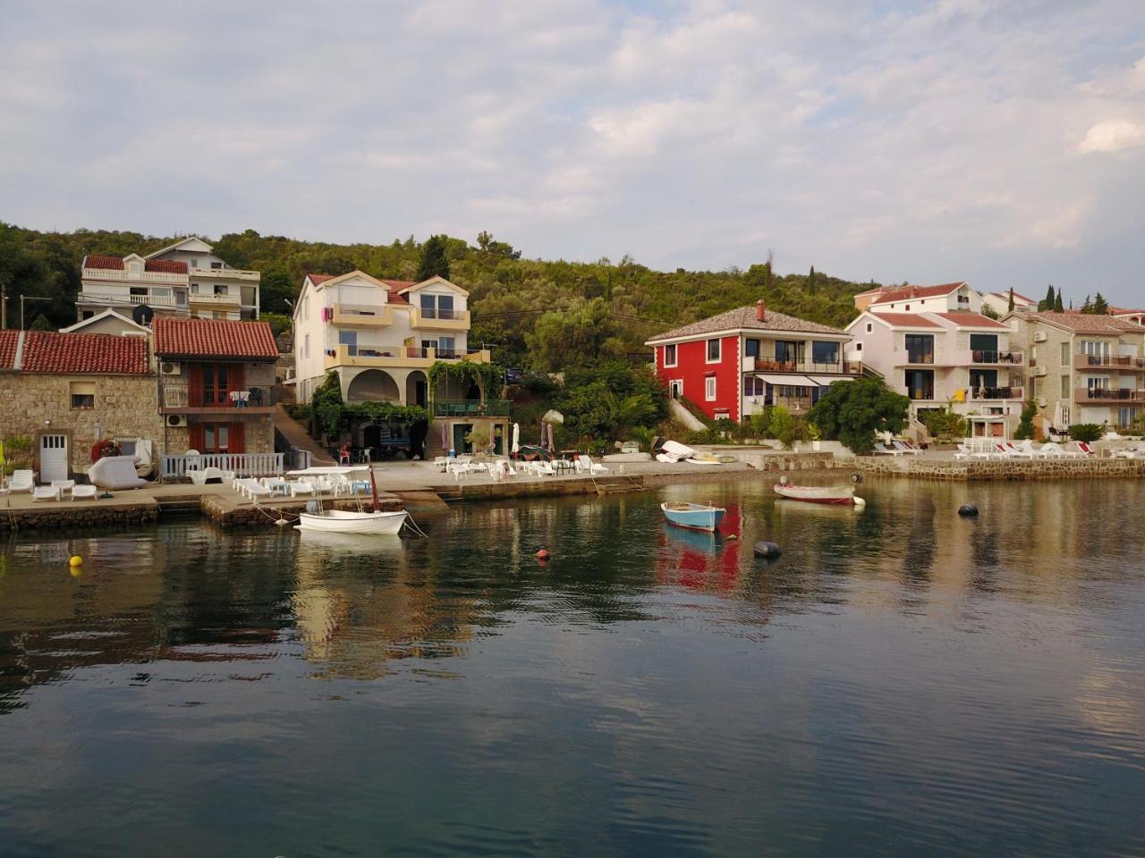 Franovic Apartments Tivat Eksteriør billede
